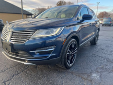 2017 LINCOLN MKC RESERVE SUV - Image 1