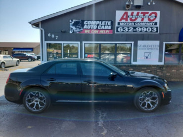 2017 CHRYSLER 300 - Image 1