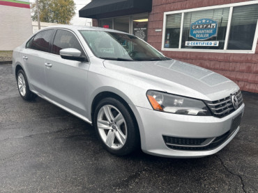 2014 VOLKSWAGEN PASSAT S Sedan - 7217 - Image 1