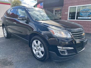 2017 CHEVROLET TRAVERSE LT SUV - 7230 - Image 1