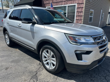 2018 FORD EXPLORER XLT SUV - 7389 - Image 1