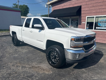 2017 CHEVROLET SILVERADO 1500 LT Pick-Up - 7476