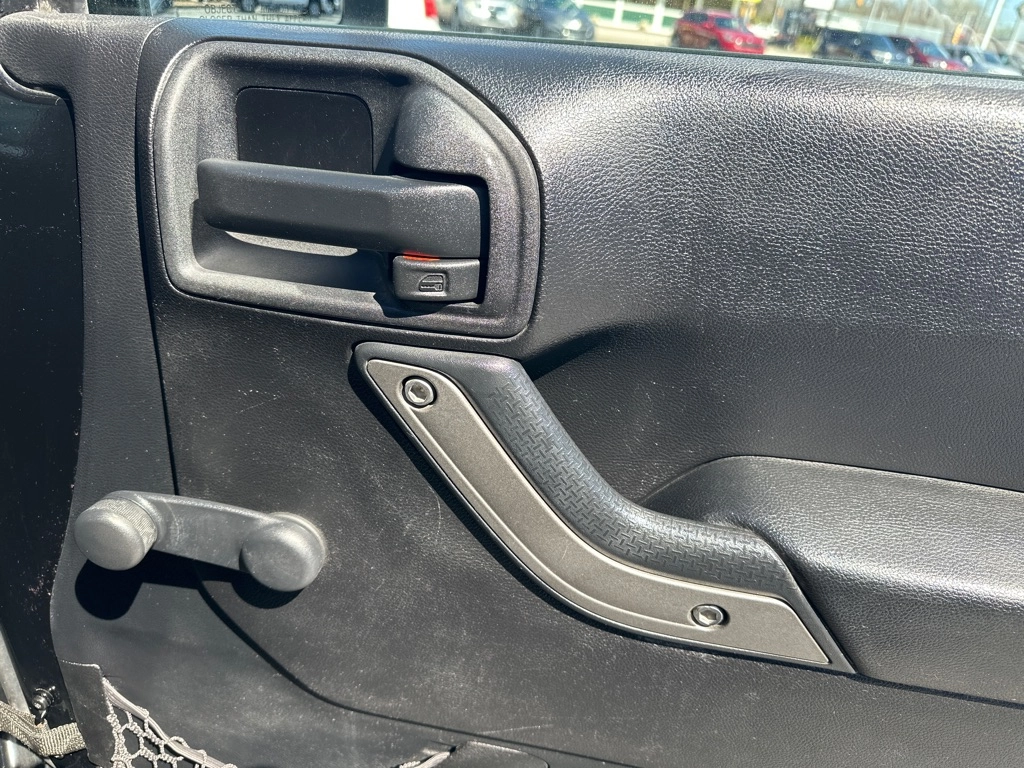2014 Jeep Wrangler Sport - Photo 12
