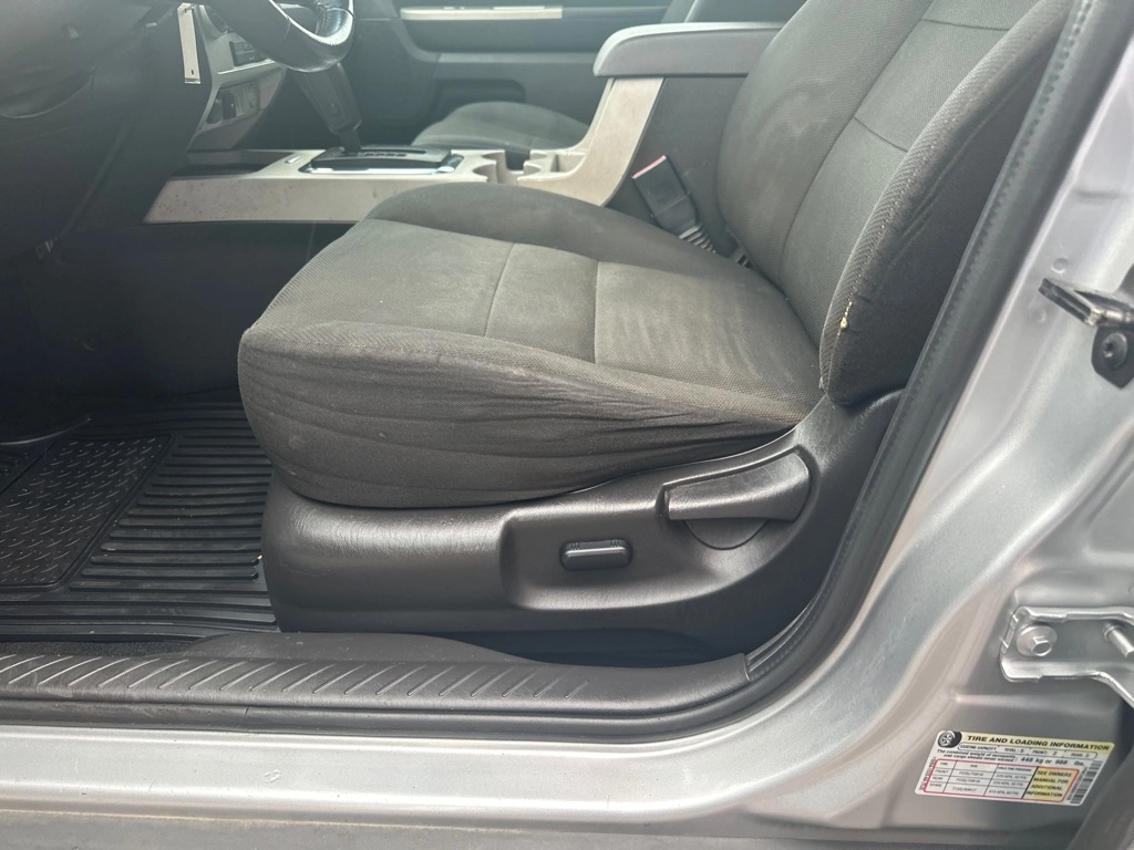 2010 Ford Escape XLT - Photo 18