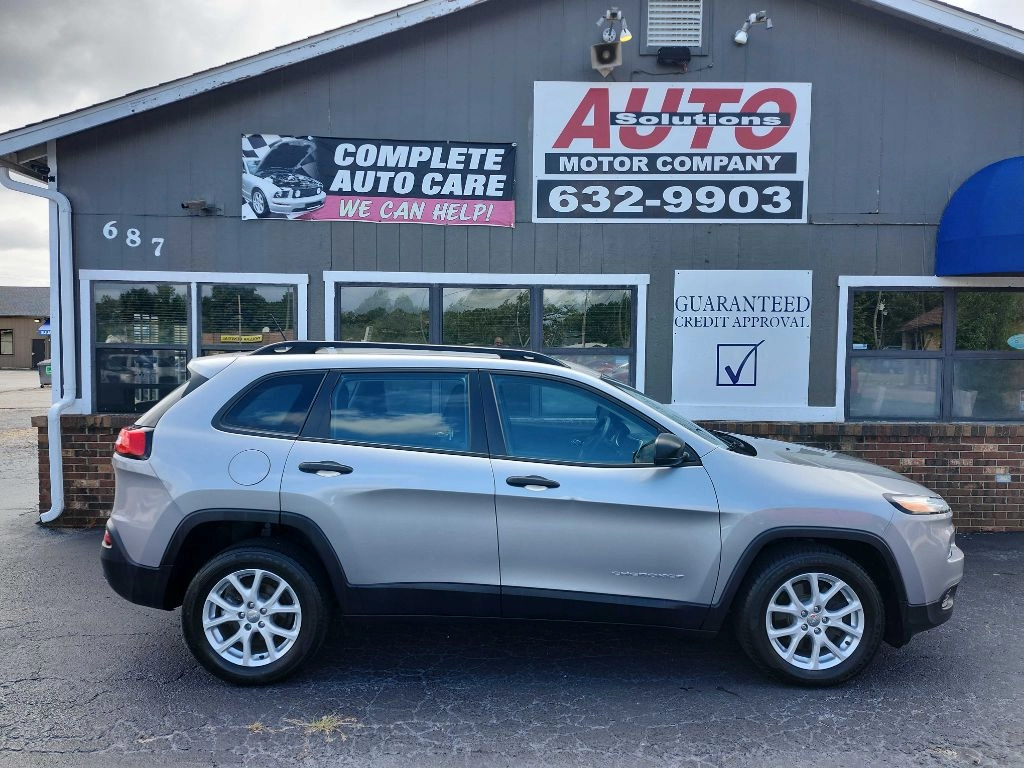 2015 Jeep Cherokee Sport